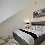 Plomnica Апартаменты